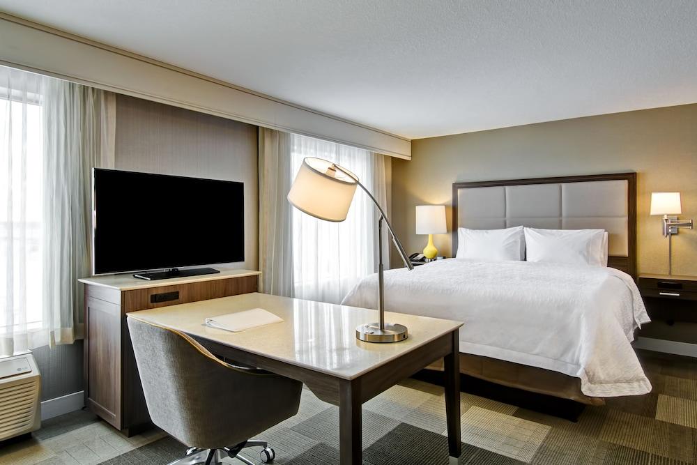 Hampton Inn & Suites By Hilton Saskatoon Airport Buitenkant foto