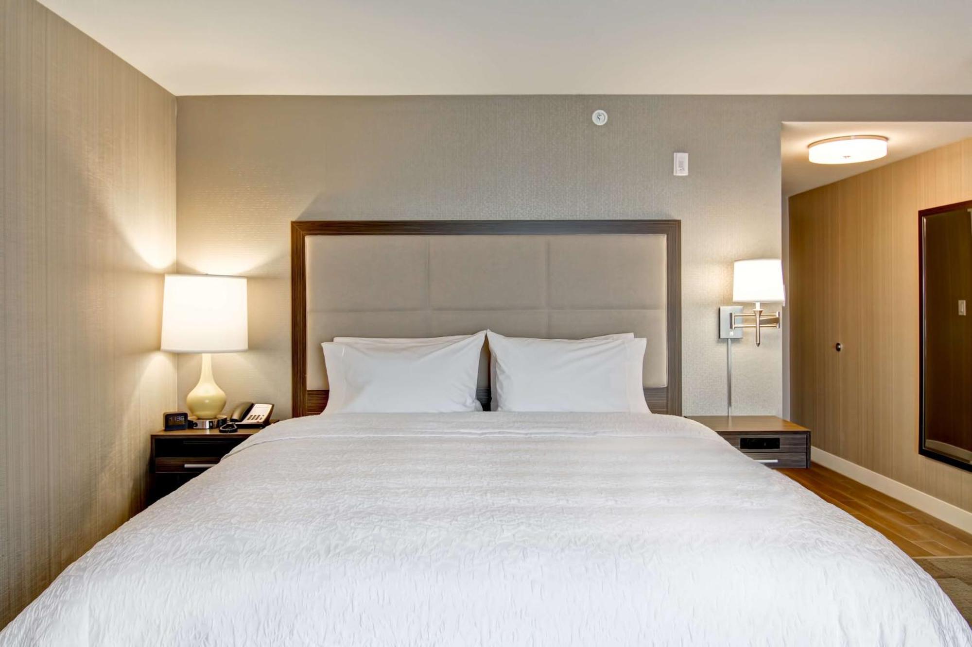 Hampton Inn & Suites By Hilton Saskatoon Airport Buitenkant foto