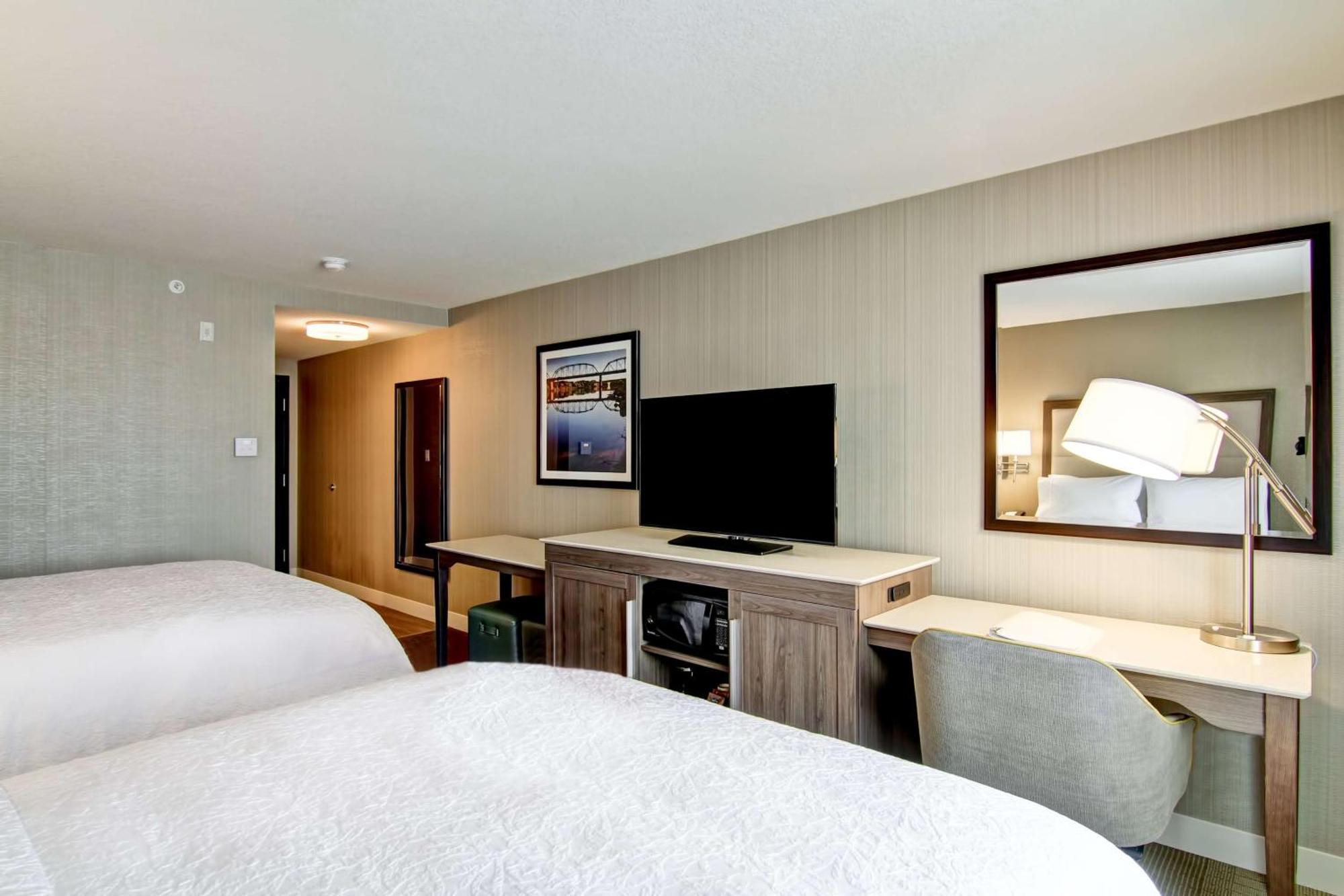 Hampton Inn & Suites By Hilton Saskatoon Airport Buitenkant foto