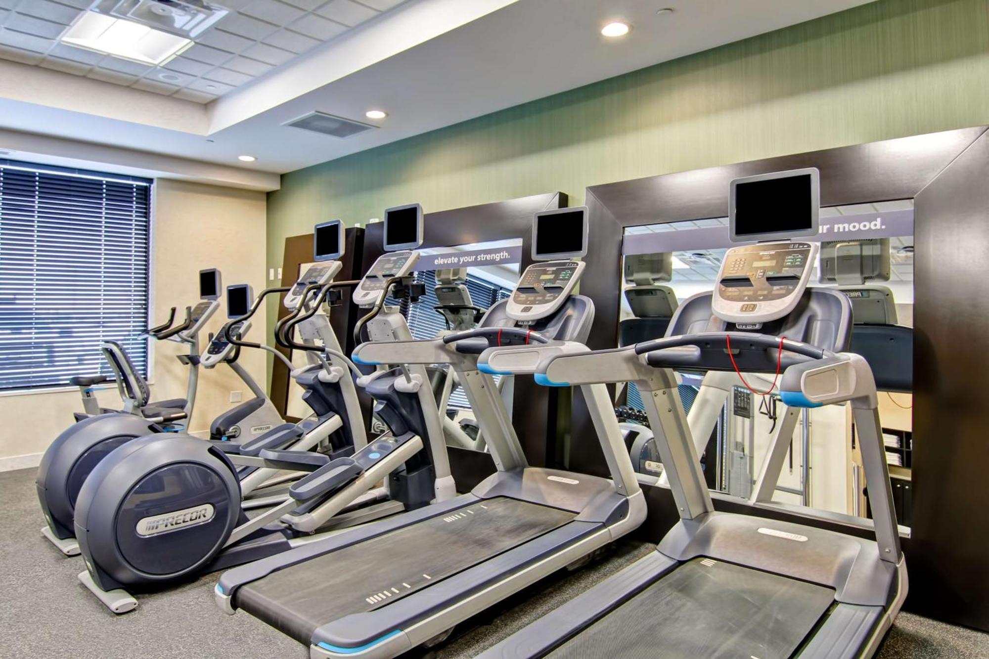 Hampton Inn & Suites By Hilton Saskatoon Airport Buitenkant foto