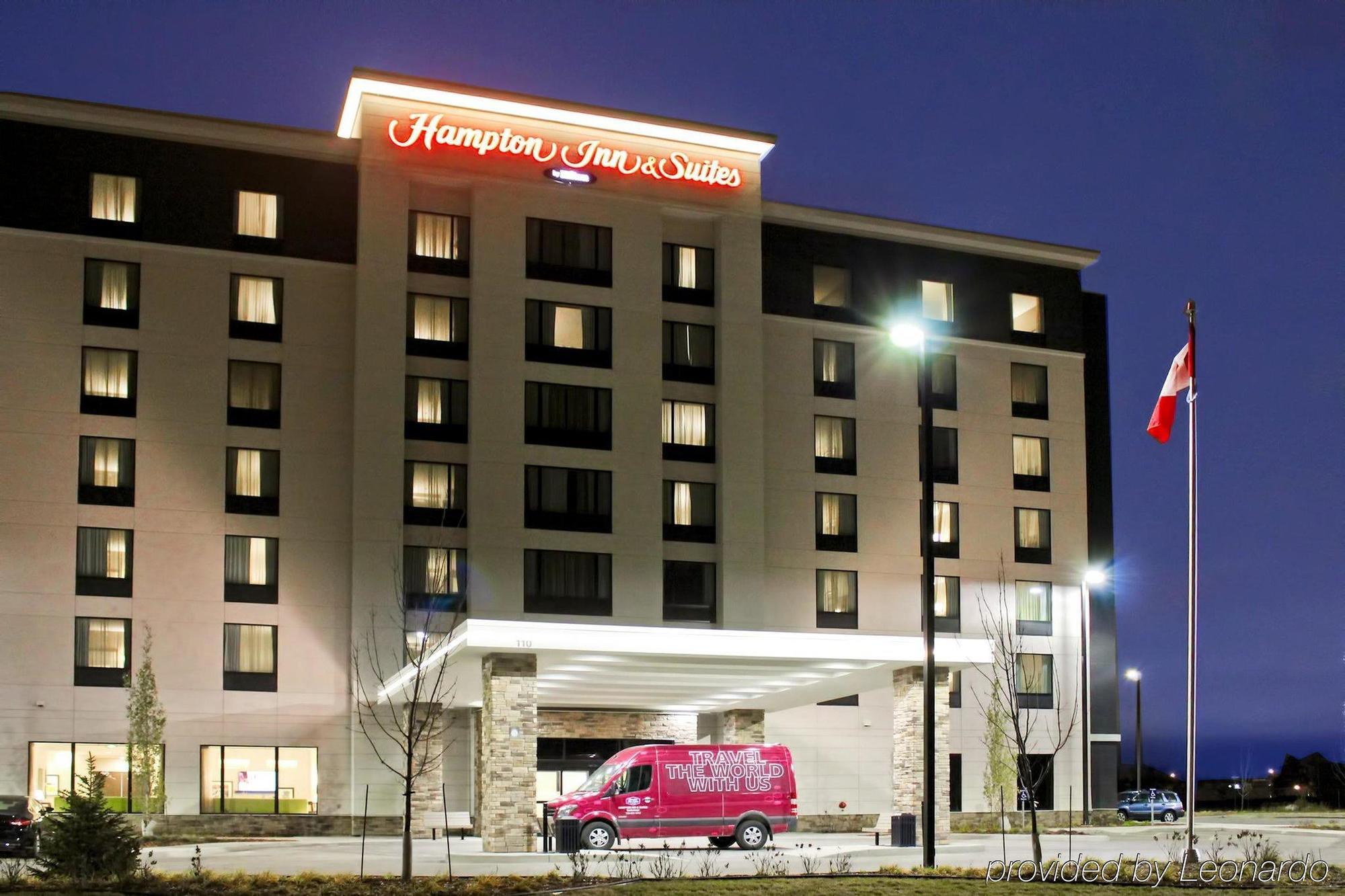 Hampton Inn & Suites By Hilton Saskatoon Airport Buitenkant foto